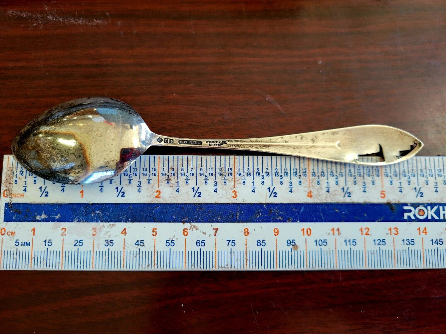 Detroit Michigan Sterling Silver 5 1/2" Souvenir Spoon City Hall .56oz.