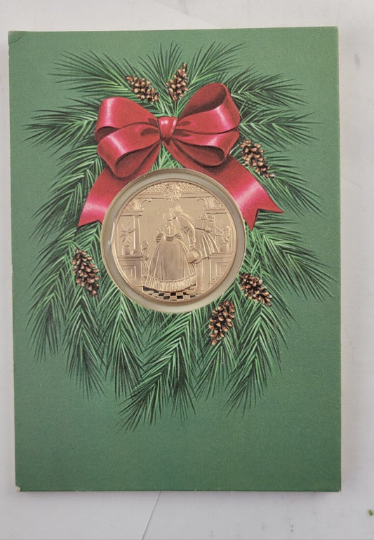 1979 Franklin Mint Christmas Holiday Card Coin Under The Mistletoe Bronze Coin