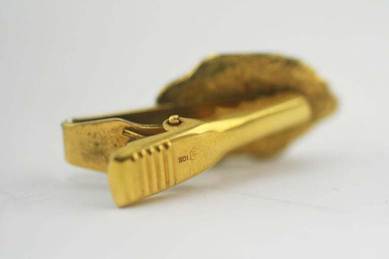 Vintage Signed 10 Karat Mens Gold Nugget Solid Tie Clip