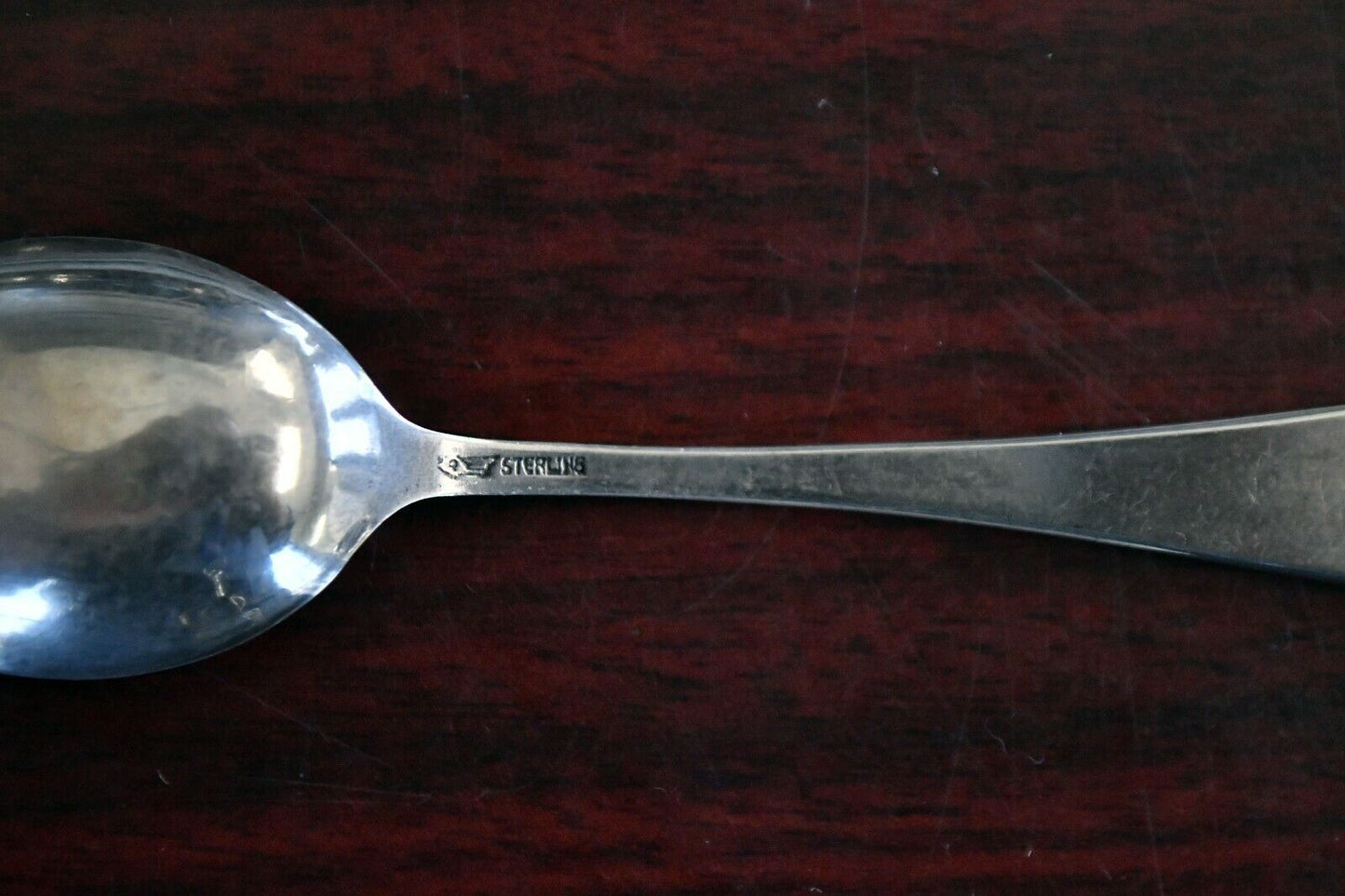 Charles M. Robbins Sterling 4 1/8" Iowa Capital Bldg. Souvenir Spoon .28 oz.