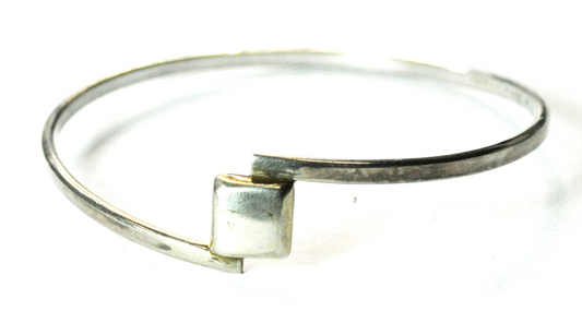 Sterling Silver TD-110 2.5" Round Bangle Square Solitaire Bracelet 17mm 13.8g