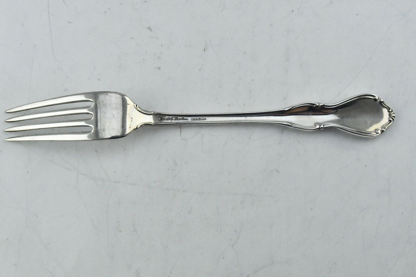 Hampton Court by Reed & Barton Sterling Silver 7 1/2" Place Dinner Fork 1.6oz.