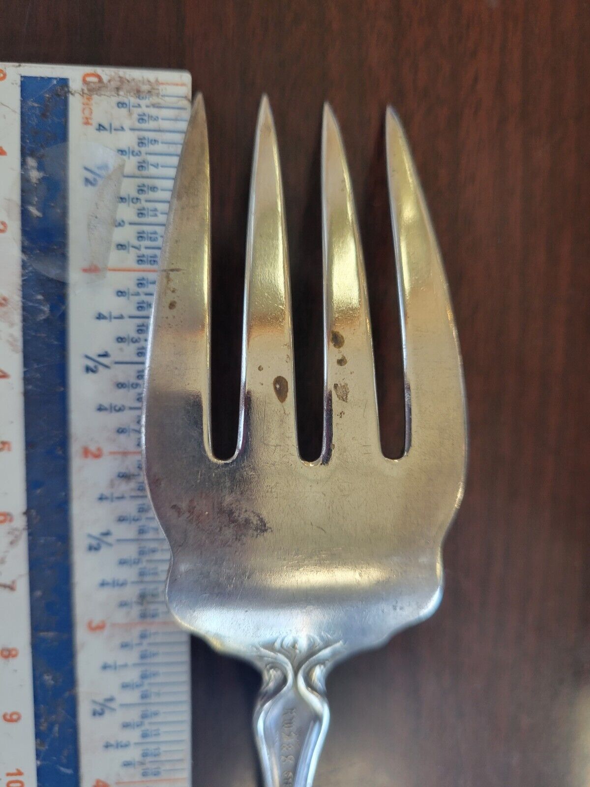 1902 Irian by Wallace Sterling 8 1/4" Medium Cold Meat Serving Fork 2.6oz.