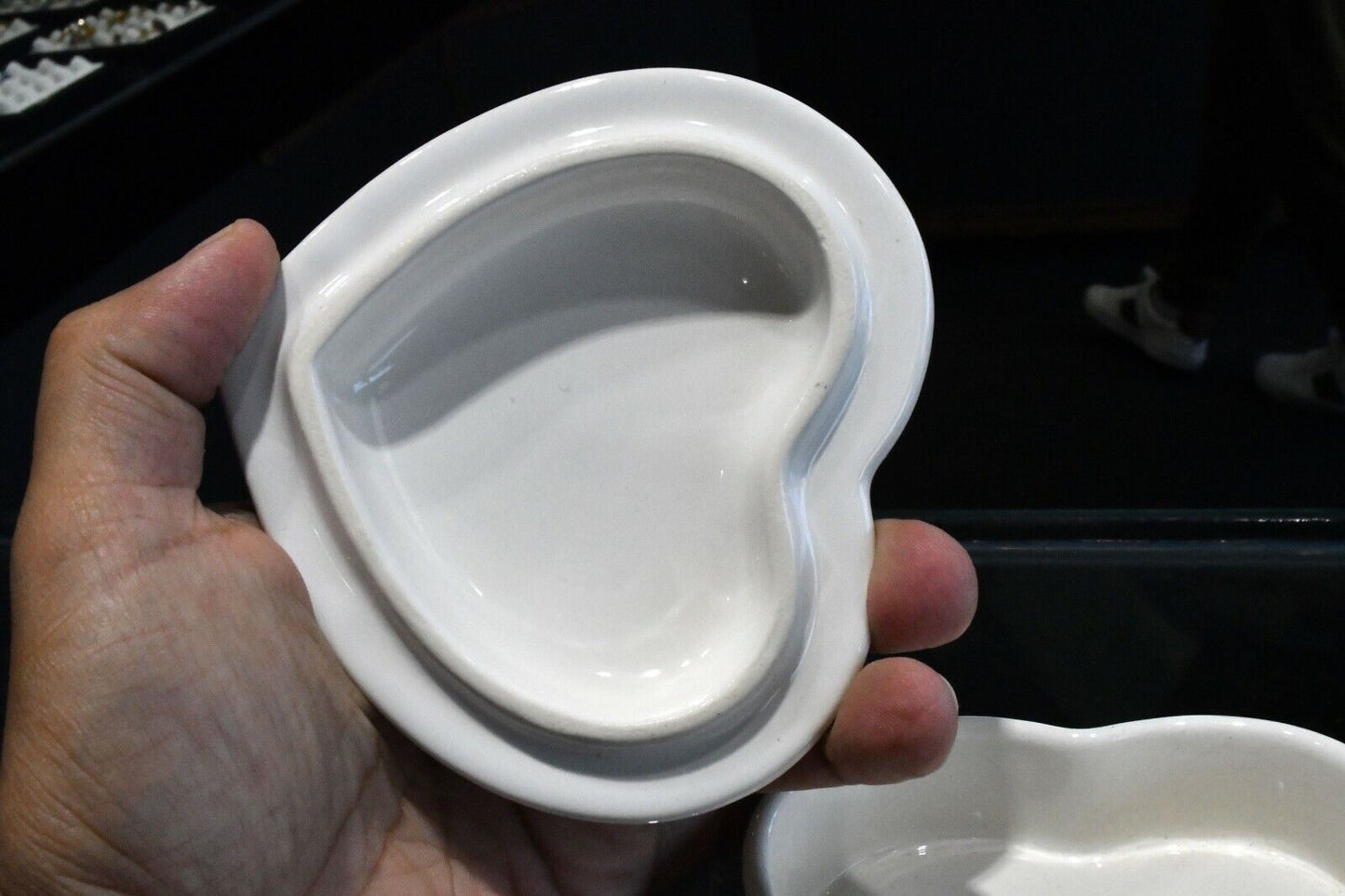 Vintage Heart Shaped White Ceramic Jewelry Ring Box 4 1/4" Wide x 2" Deep