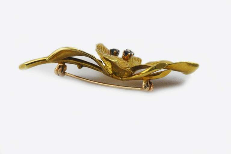 Vintage Honora 18 Karat Gold Sapphire and Diamond Lily Brooch