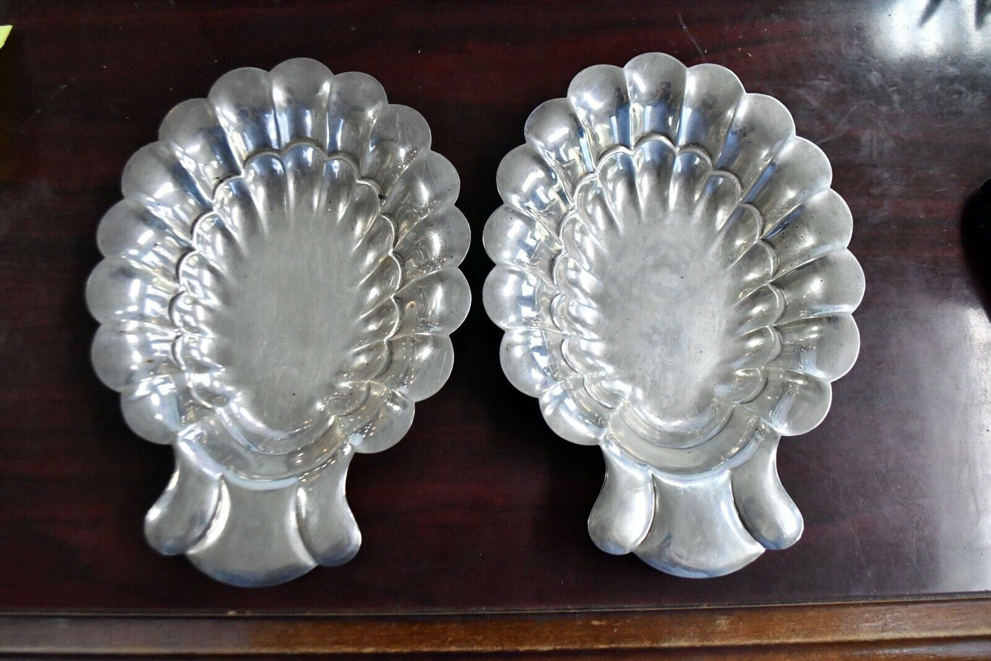 Set of 2 F.B Rogers Silver Co.8 1/4" Sterling Silver #427 Shell Dishes 9.6oz