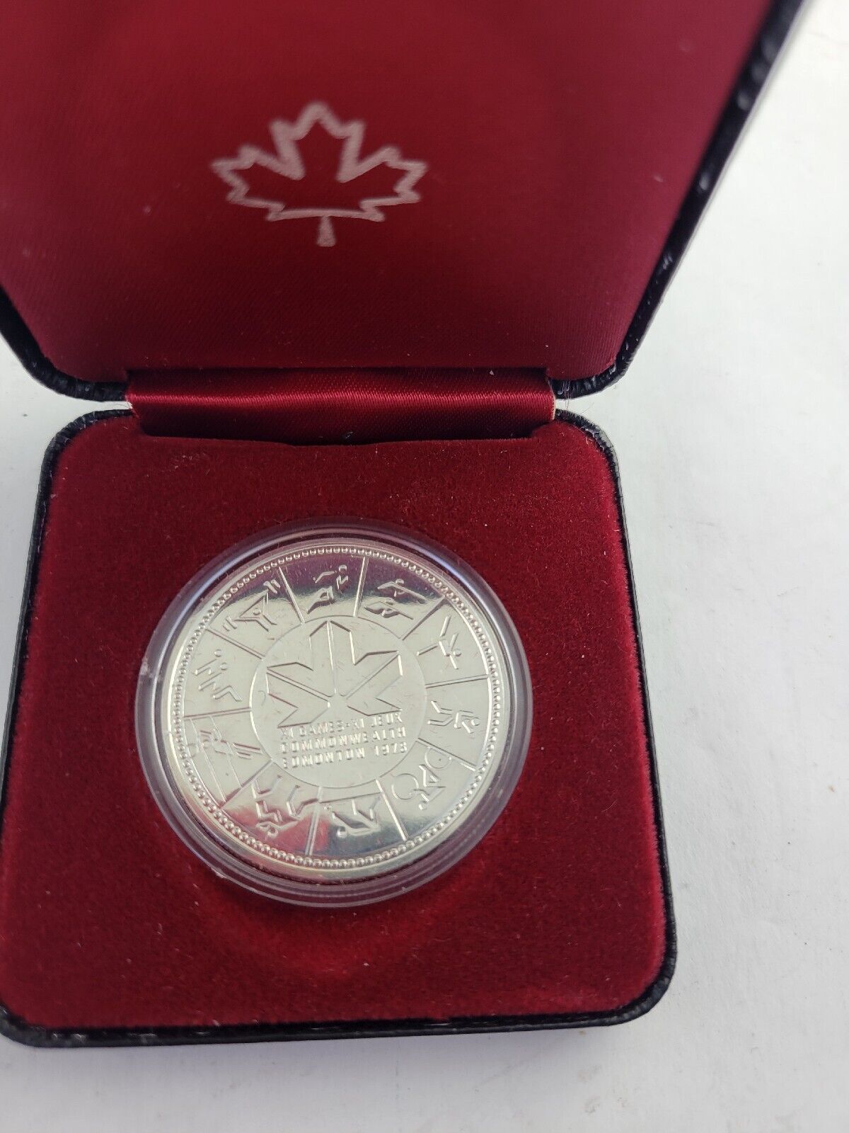 1978 Canada XI Commonwealth Games Edmonton Commemorative Dollar .500 Silver Box