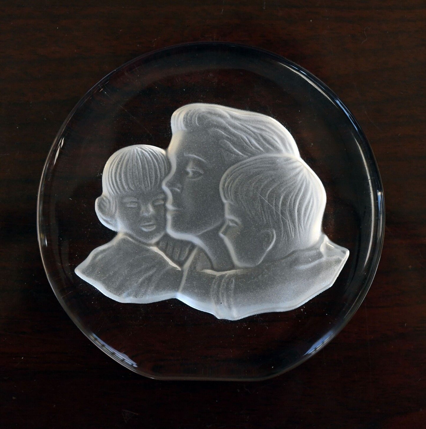 Vintage Danbury Mint Heavy Lead Crystal Mothers Day Paperweight 1979