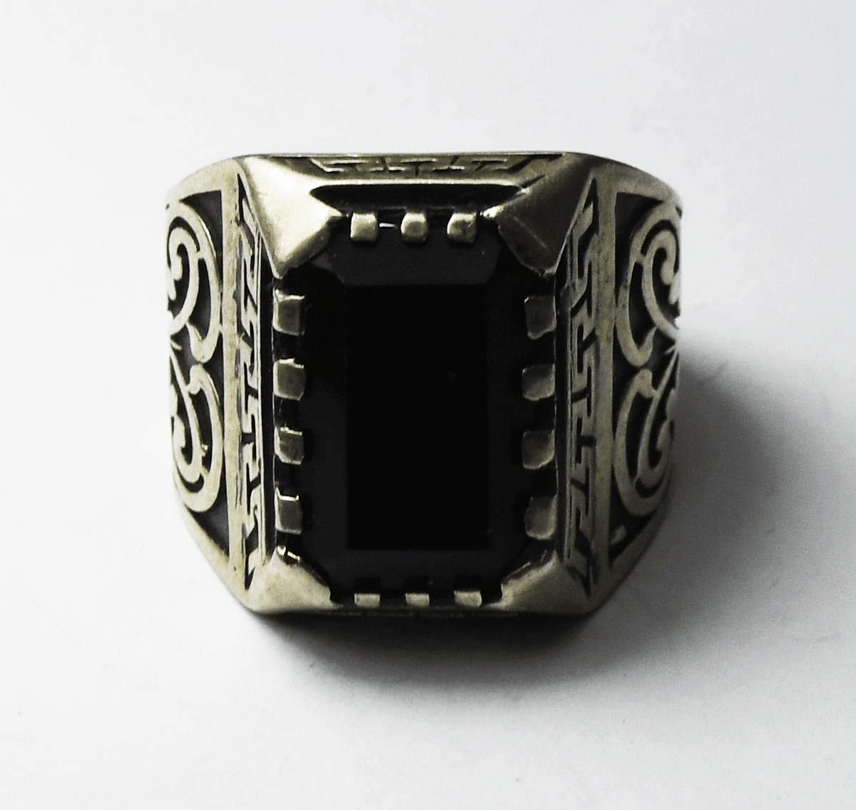 Sterling Silver Rectangle Black Onyx Ram Edge Ring 21mm Size 12