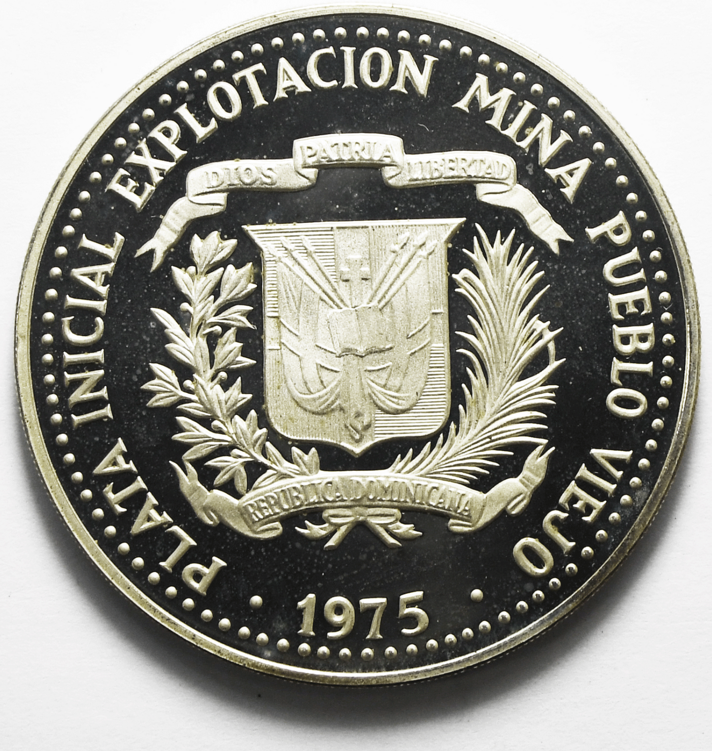 1975 10 Pesos Dominican Republic Taino Art Silver Proof Coin