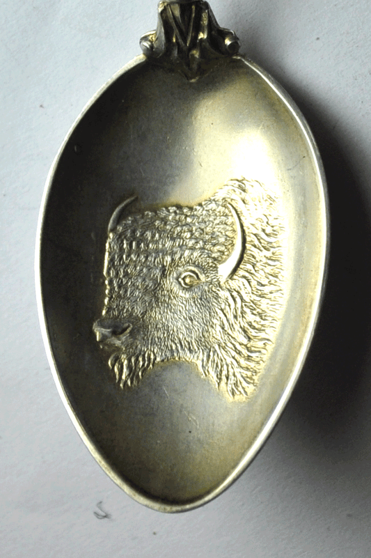 Vintage Shield of Canada RH RD1909 Buffalo Bison Souvenir Spoon 4-3/8"