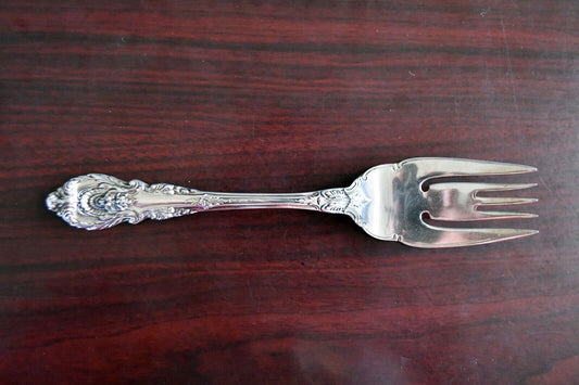 Sir Christopher by Wallace Sterling 8" Medium Solid Cold Meat Serving Fork 2.8oz
