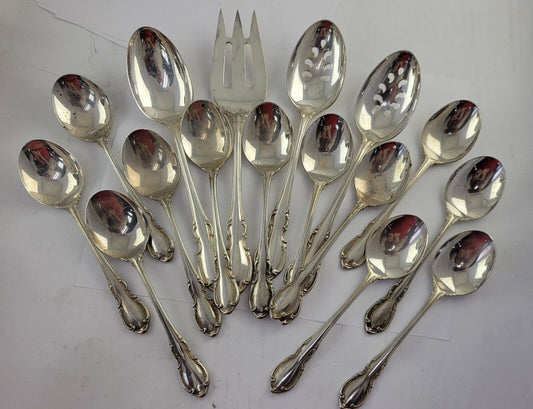 Legato by Towle Sterling Flatware 16 Piece Set Of Serving Utencils & Soup Spoons