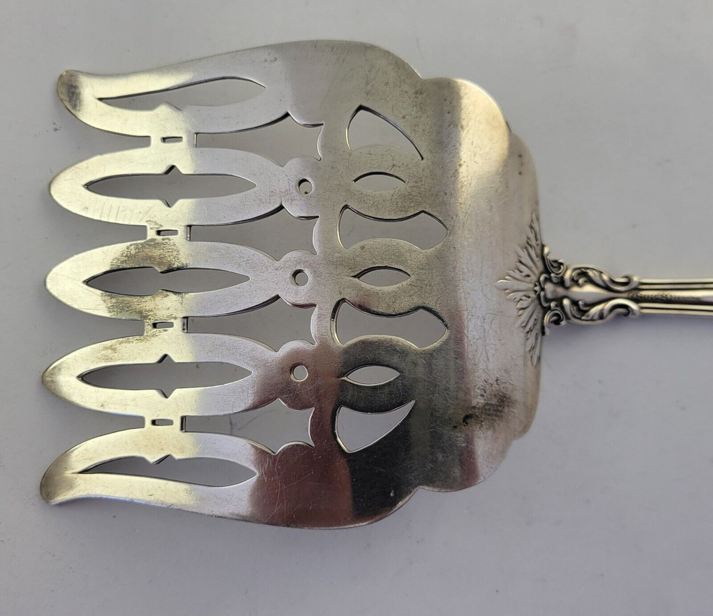 Chantilly by Gorham Solid Sterling Silver 8 7/8" Asparagus Server  3.8oz