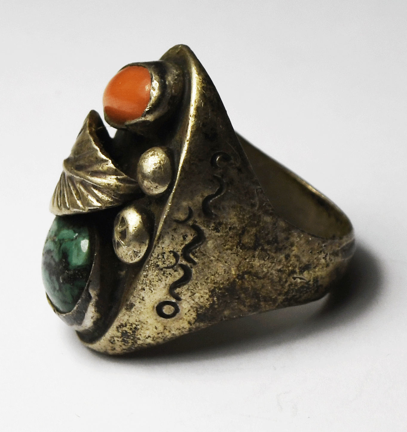 Antique Sterling Coral Green Turquoise Floral Squiggle Edge Ring 29mm Size 9