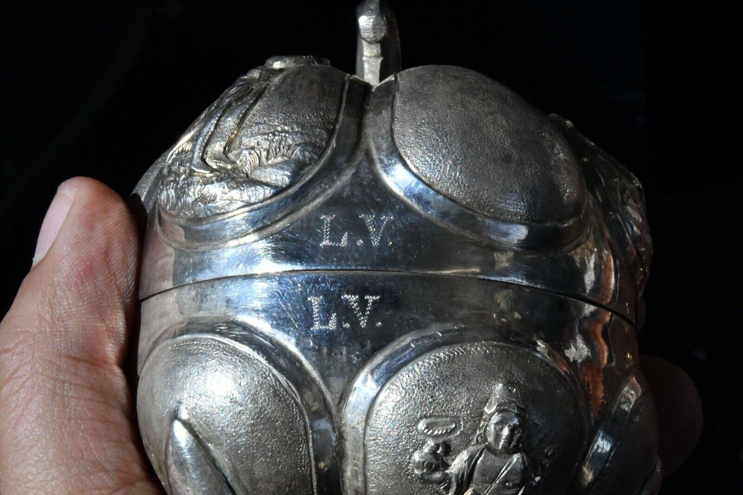 India Solid .900 Fine Silver Jewelry Trinket Prayer Kaddu Spice Container