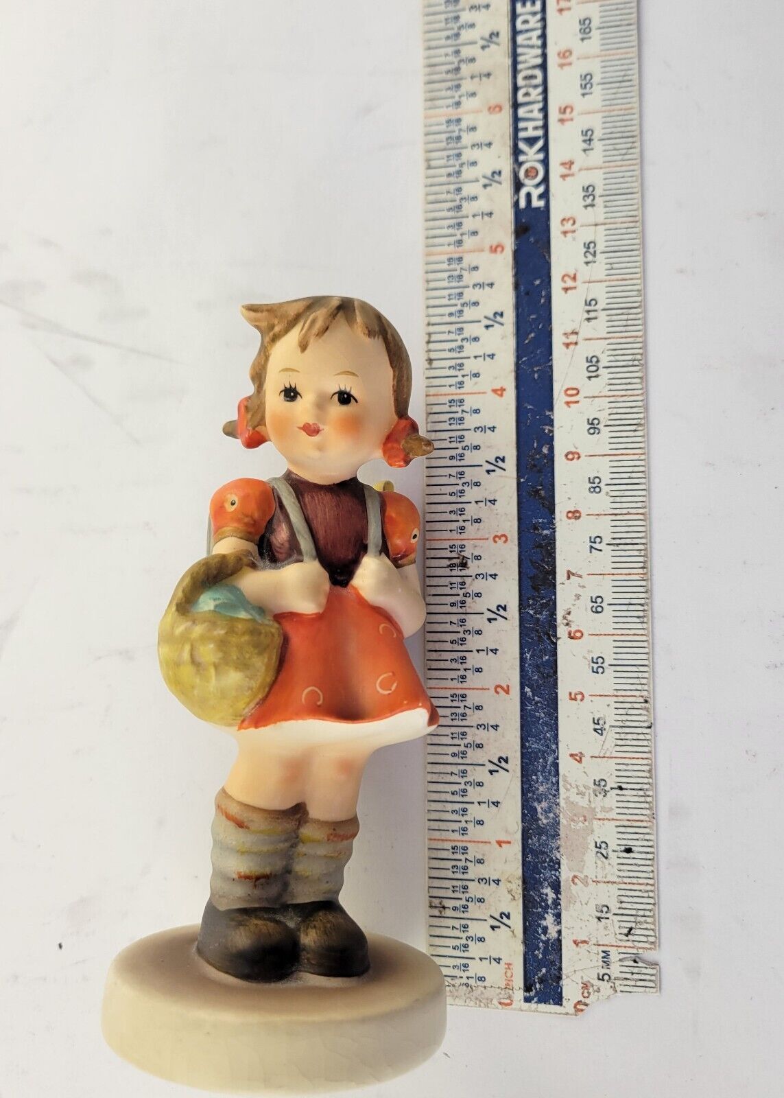 M.J.Hummel 81/2/0 School Girl 4 1/4" Tall Girl with Basket and Backpack TMK 3