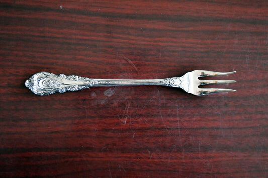 Sir Christopher by Wallace Sterling Silver 5 1/2" Cocktail/Seafood Fork .7 oz.