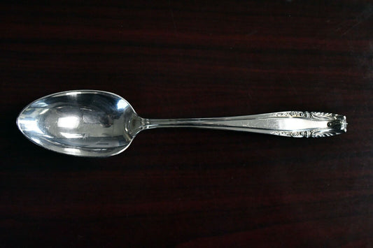 Stradivari by Wallace Sterling Silver Solid 8 3/8" Vegetable Spoon Server 2.3 oz