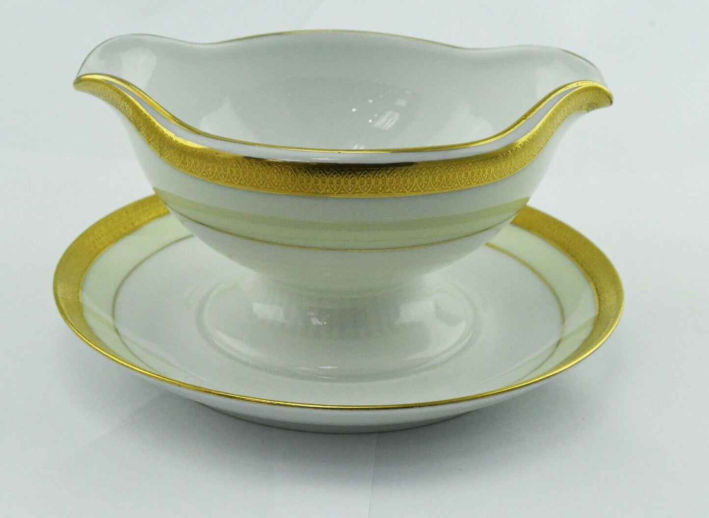 Clifton by TIRSCHENREUTH China Cream 4246 Gold Verge Bavaria Gravy Boat w/Plate