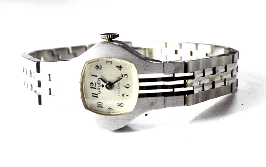 Vintage Women's Gruen 17 Jewels Manual Wind Wristwatch 227R 21mm