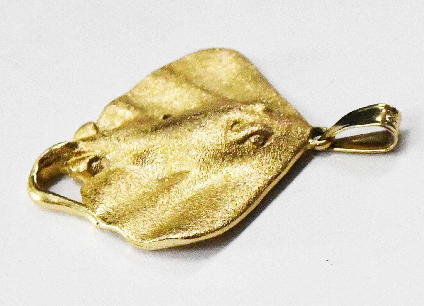 14k Yellow Gold DZ Stingray Devil Manta Ray Fish Pendant 35mm x 26mm