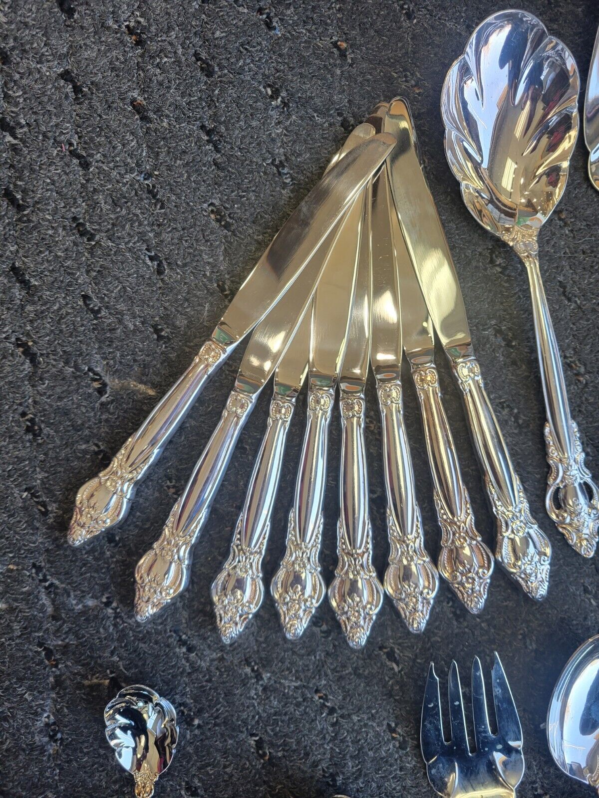 Empress by International 47pc. Silverplate 8 place settings w/Serving Utensils
