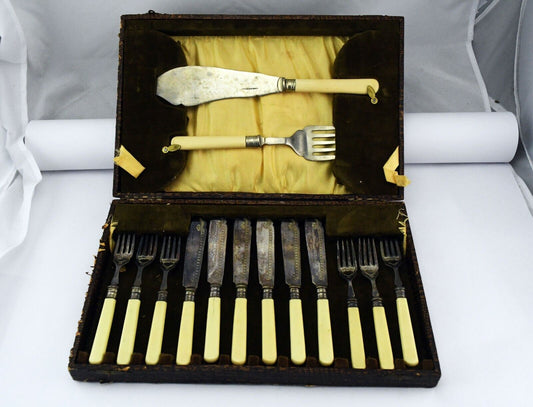 6 Place Setting EPNS England Set w/Serving Fish Utencils Silver Plate Boxed
