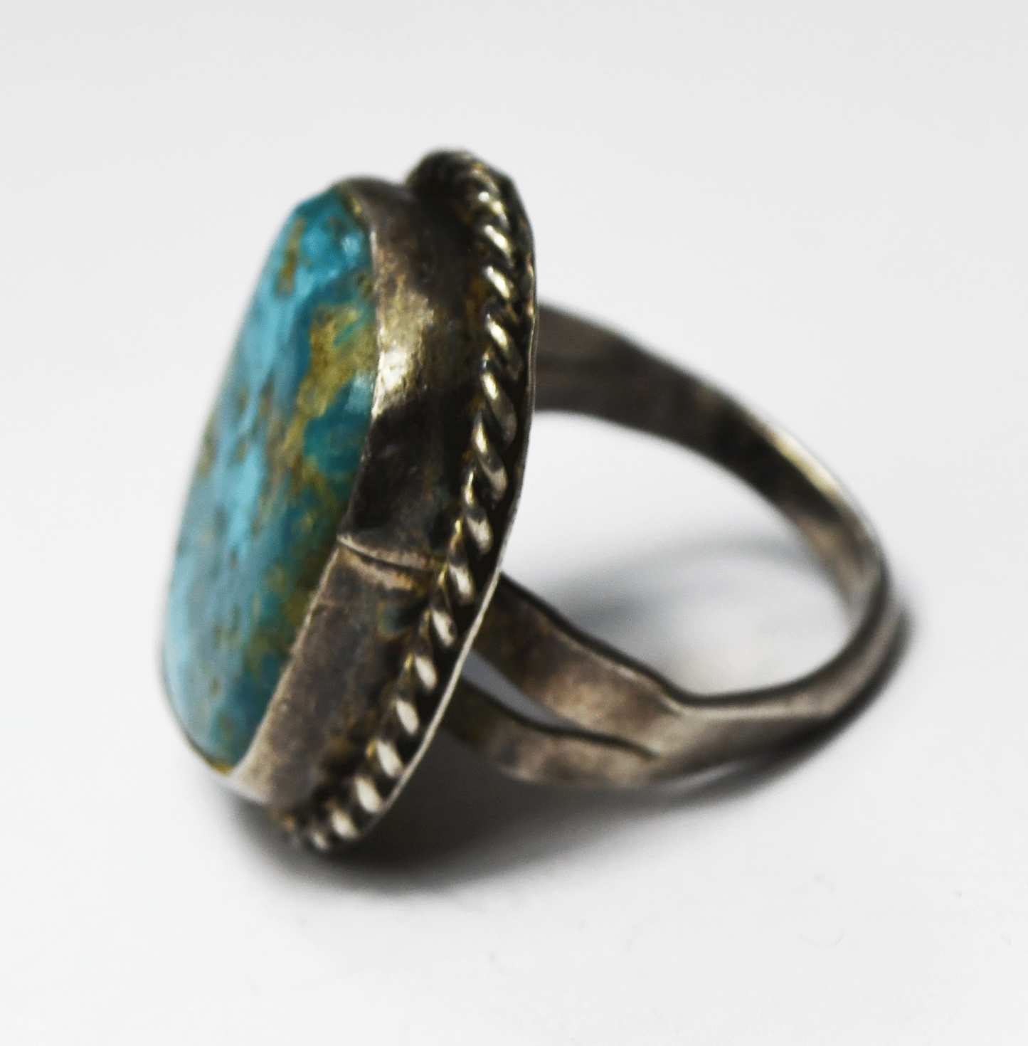 Sterling Silver Vivid Blue Turquoise Ring 28mm Size 7