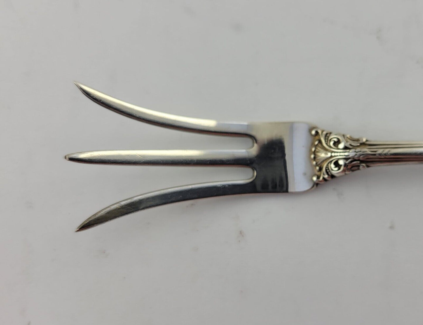 King Edward By Gorham Sterling Silver Lemon Fork - 4 3/8"  No Mono .45oz.