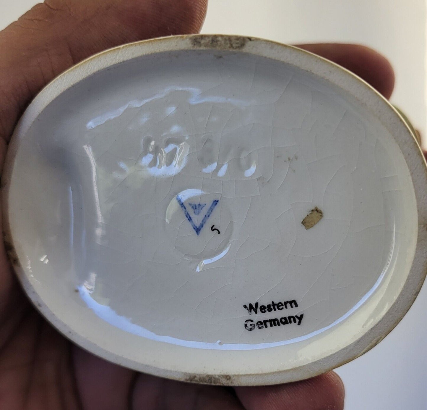 Hummel "Goose Girl" Figurine 47 3/0 TMK 2 Blue Bee Geese 4"