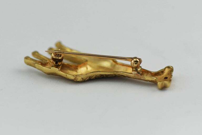Vintage 14 Karat Yellow Gold Single Cut Ruby Eyed Baby Giraffe Pin Pendant