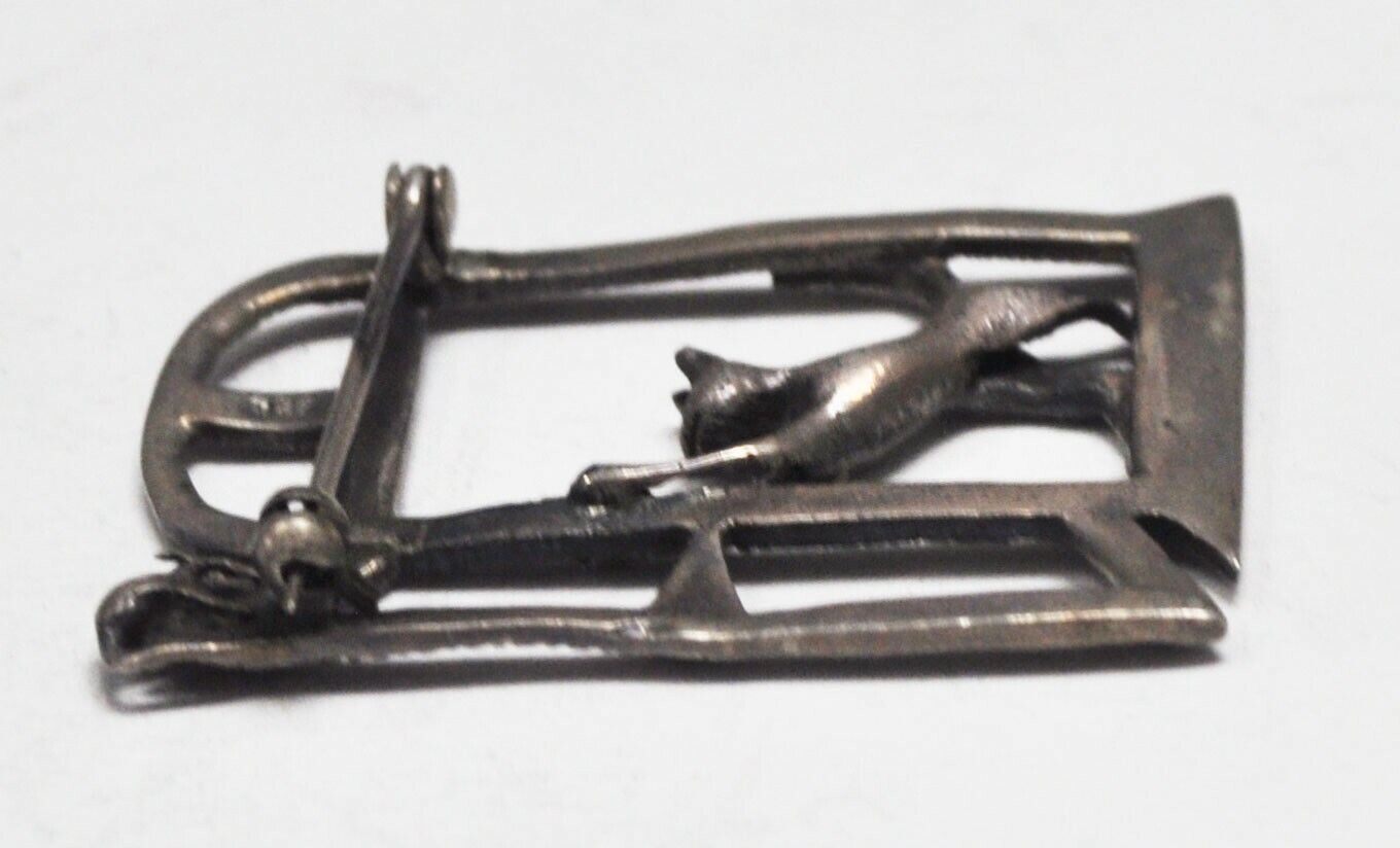 Sterling Silver Cat Chasing Mouse Through Window Brooch Pin 41x29mm
