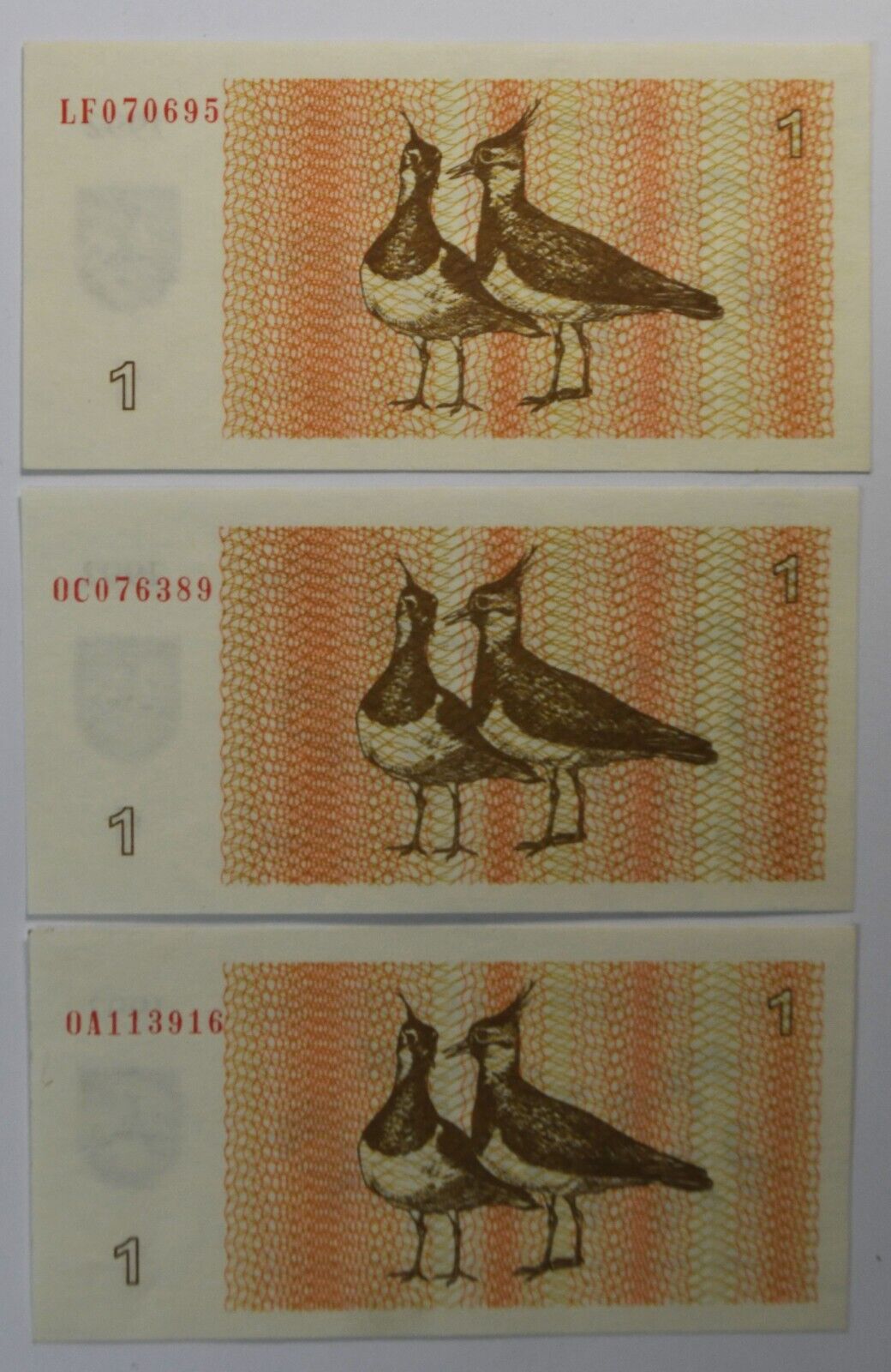 3- 1992 Lithuania Uncirculated Banknotes One Talonas