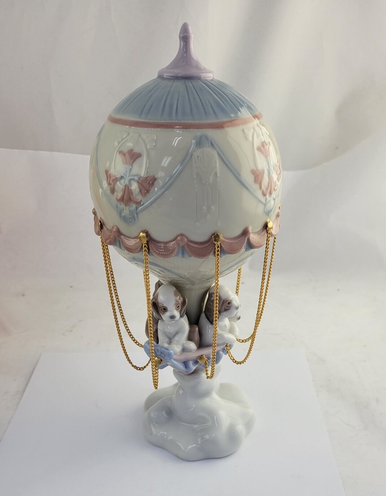 1997 Lladro #6524 “Up And Away” With Puppies Figurine Spain Hot Air Balloon