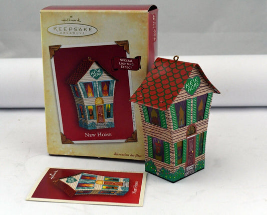 2004 Hallmark Keepsake Tin Ornament New Home Christmas Lighting Effect Boxed