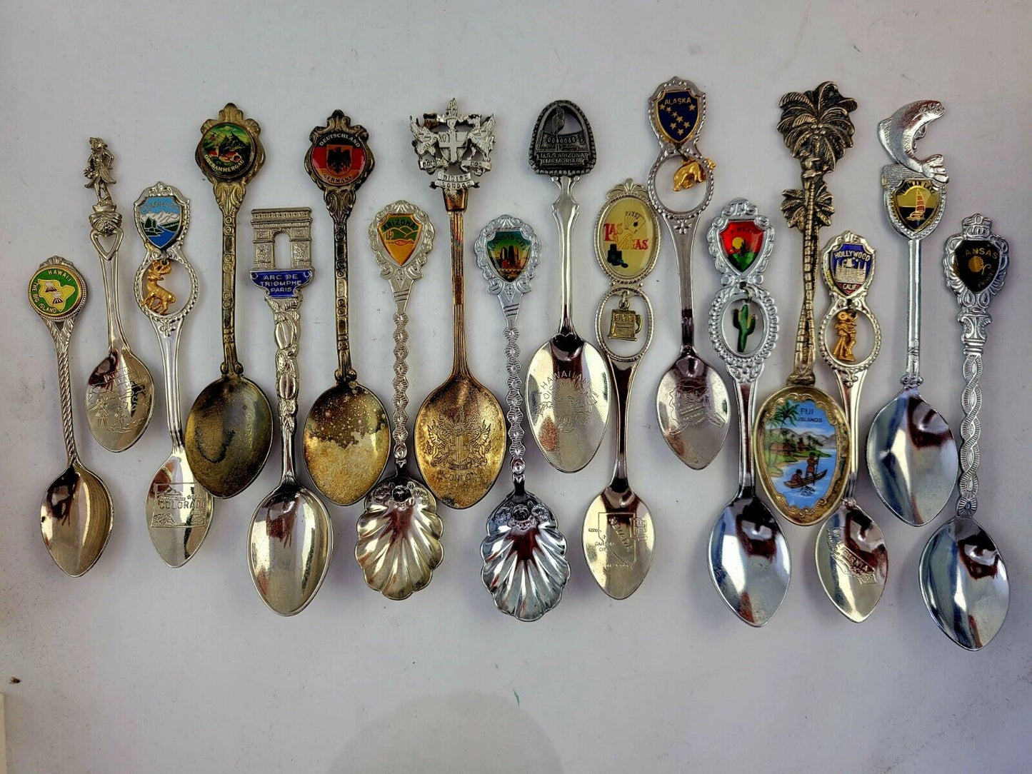 17pc Set of Vintage Souvenir Spoons Germany,  Arizona,  London,  Vegas,  Paris