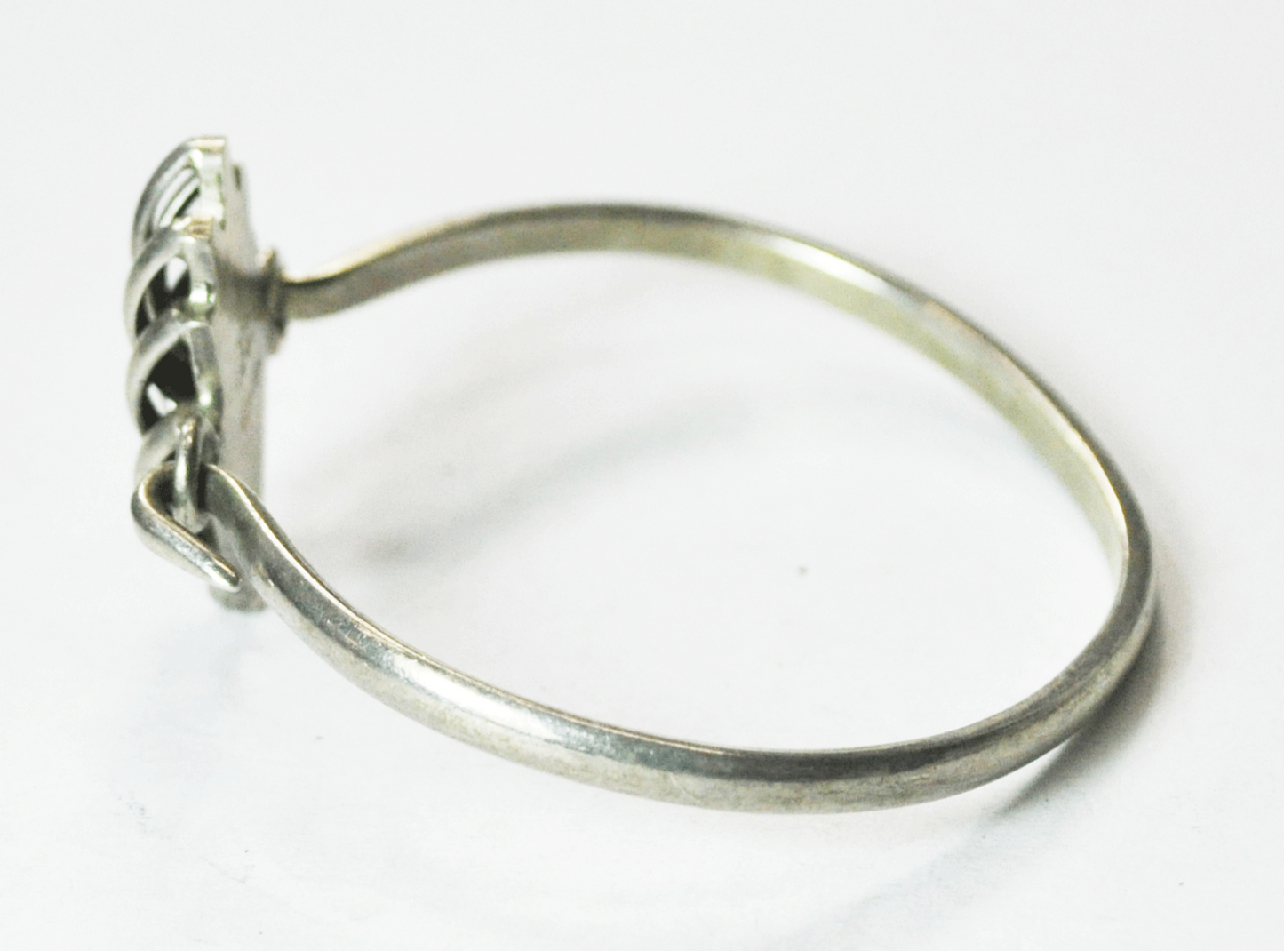 Sterling Mexico Pointed Pine Leaf 28mm 6.5" Wrist Latch Hook Bangle Bracelet