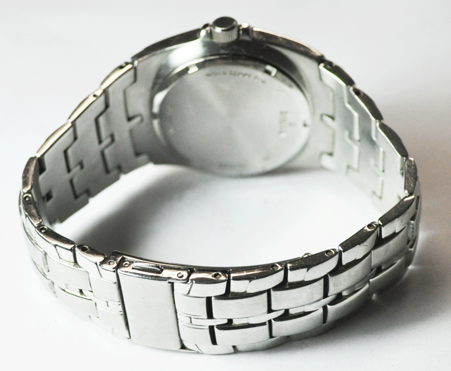2007 Caravelle Bulova C877591 A7 39mm Quartz Date Stainless Wristwatch Diamond