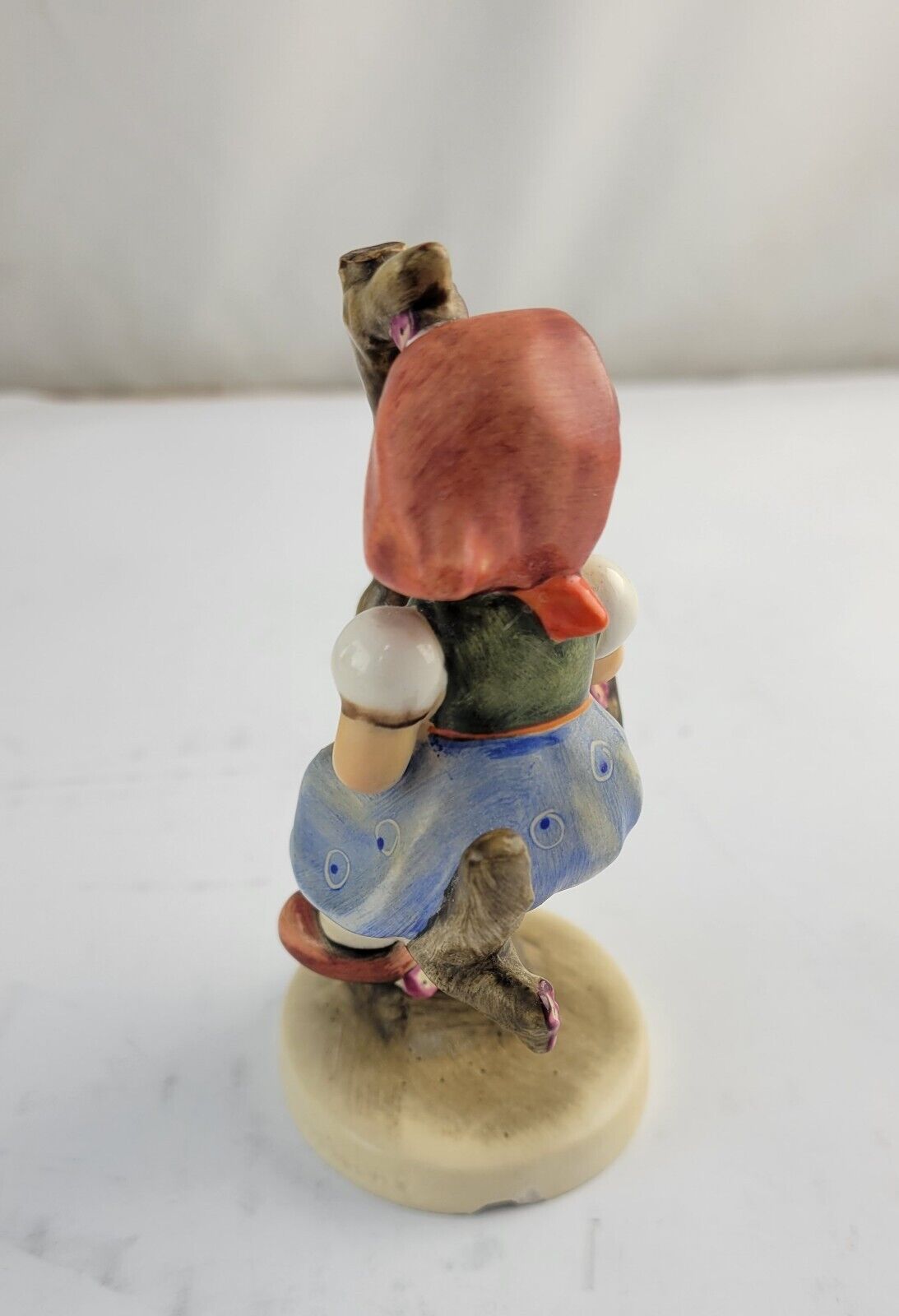 Goebel Hummel  W. Germany 3 7/8" Figurine  141 3/0 Apple Tree Girl Germany TMK-3