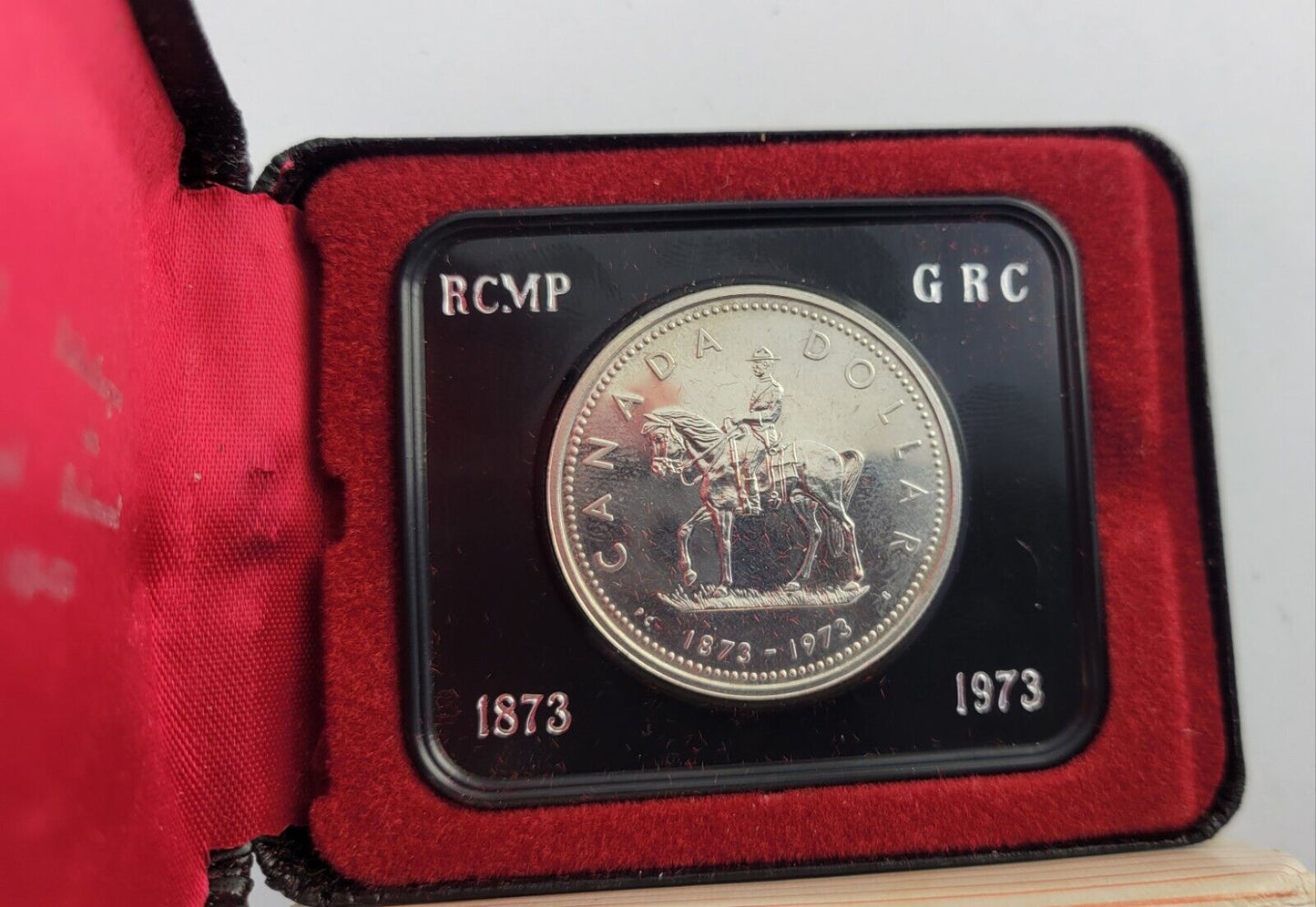 1973 Canada $1 Commemorative Dollar Silver Coin  Mounted Police w/ Box Mountie