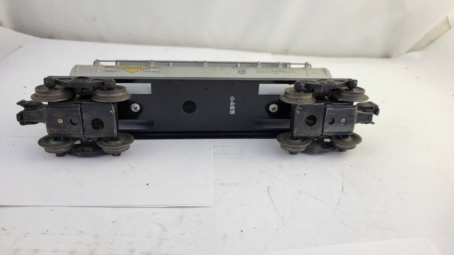 Lionel  6465 Sunoco 2 Dome Oil Tank Car Postwar Train w/Original Box Gauge O