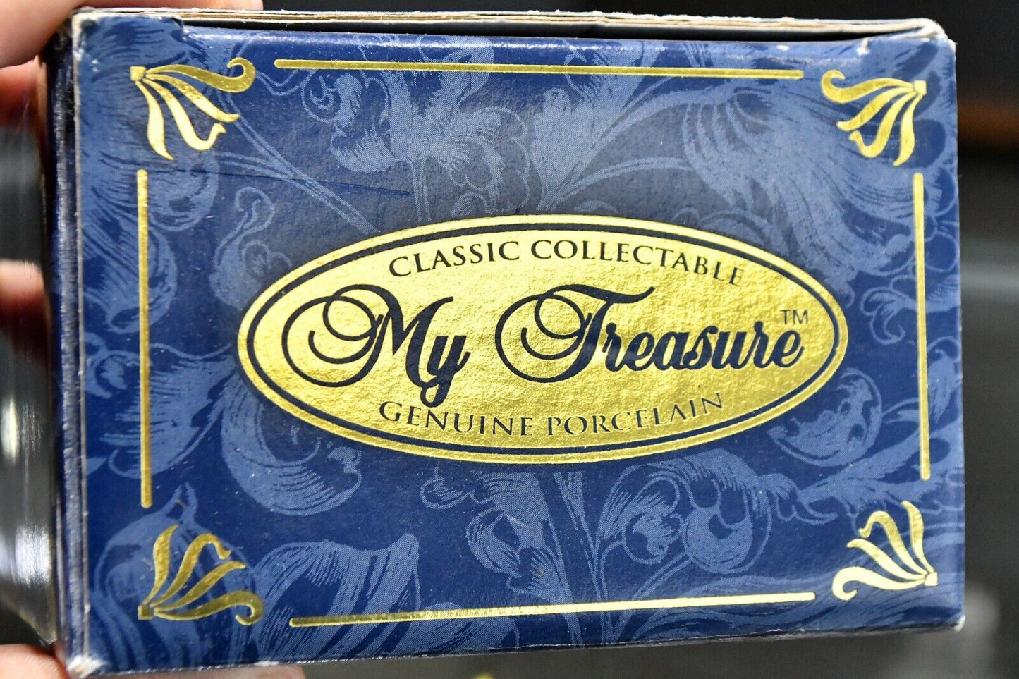 Classic Collectable Porcelain Hand Painted Egg Jewelry Box with Original Box