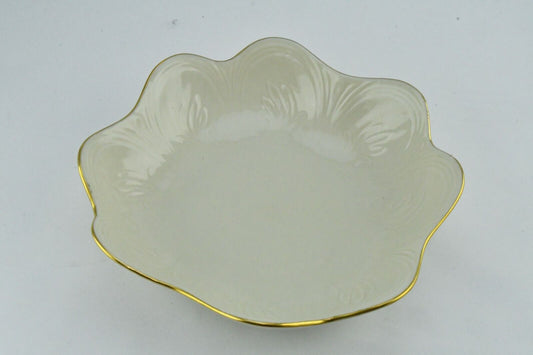 Lenox Porcelain Gold Trimmed 7 3/8" Wide x 1 3/4" Bread Fruit Bowl