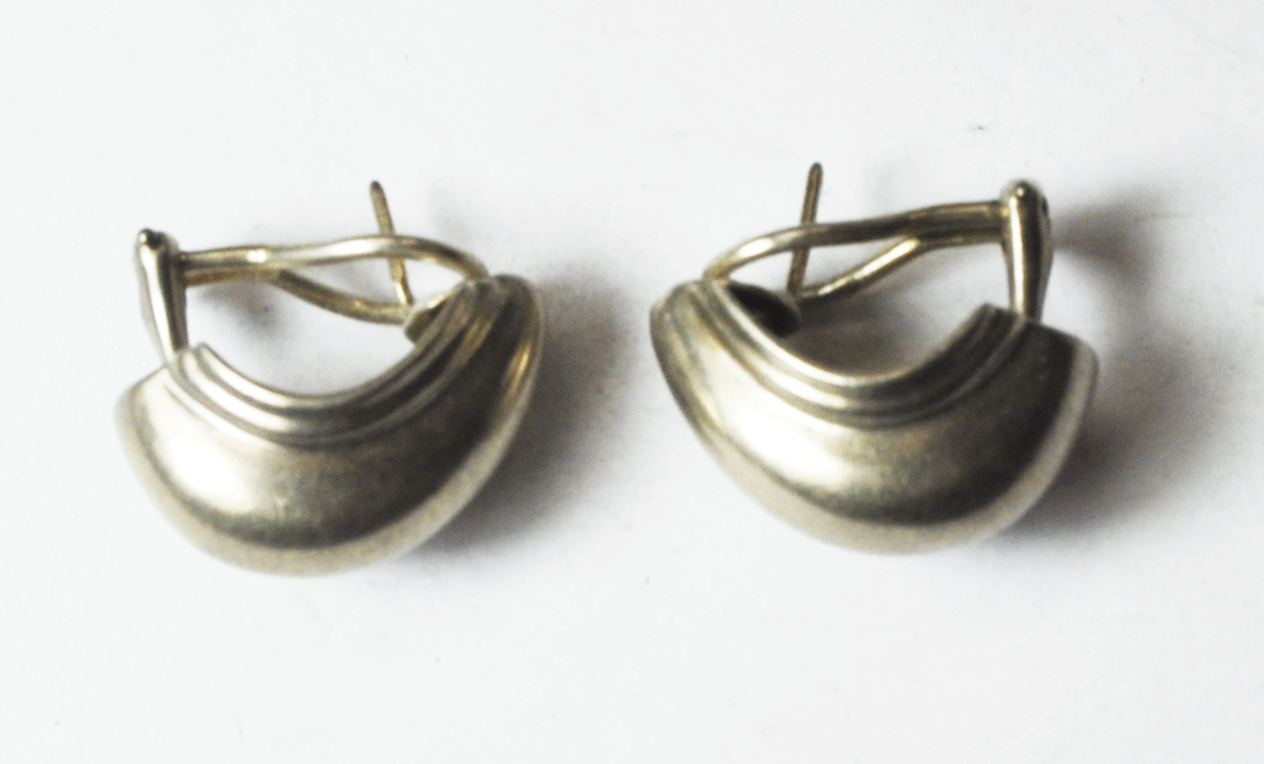 Tiffany & Co Silver Vintage Paloma Picasso Retro Vendome Shell Dome Earrings