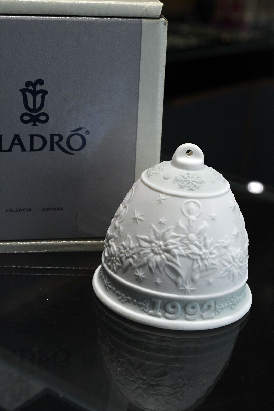 1992 Lladro Christmas Bell Boxed Spain