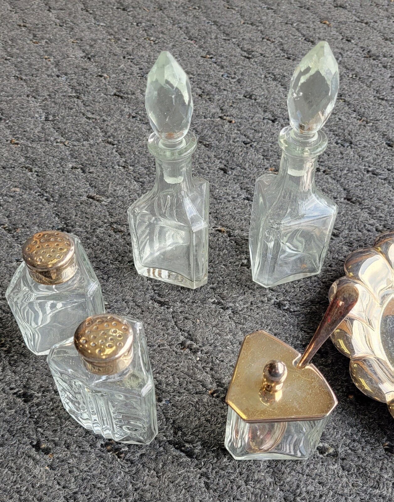 6pc. Vintage Silver Plated Condiment Serving Set/Caddy  Salt Pepper Oil Vinegar