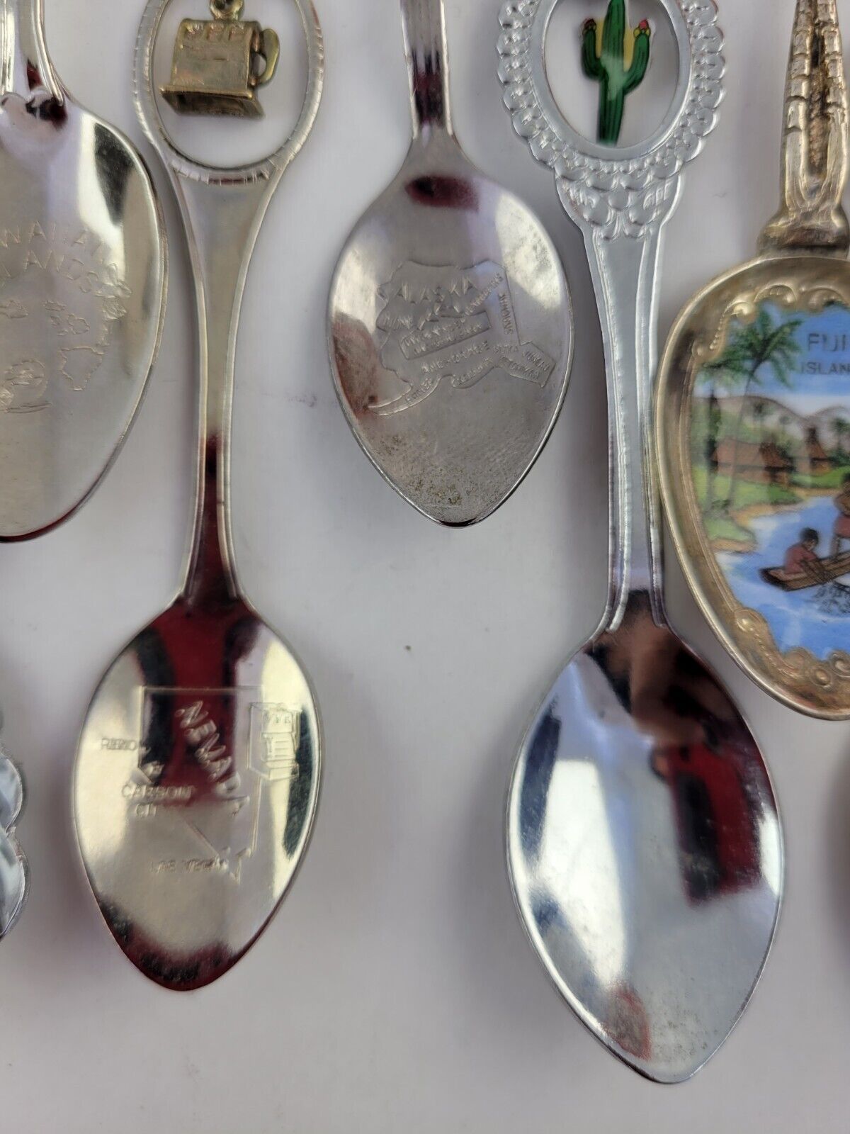 17pc Set of Vintage Souvenir Spoons Germany,  Arizona,  London,  Vegas,  Paris