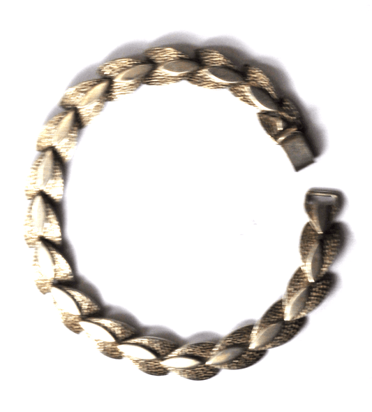 Sterling Silver Wrochaw Poland Leaf Pedal Textured Link Bracelet 7mm 7-1/4" 20g