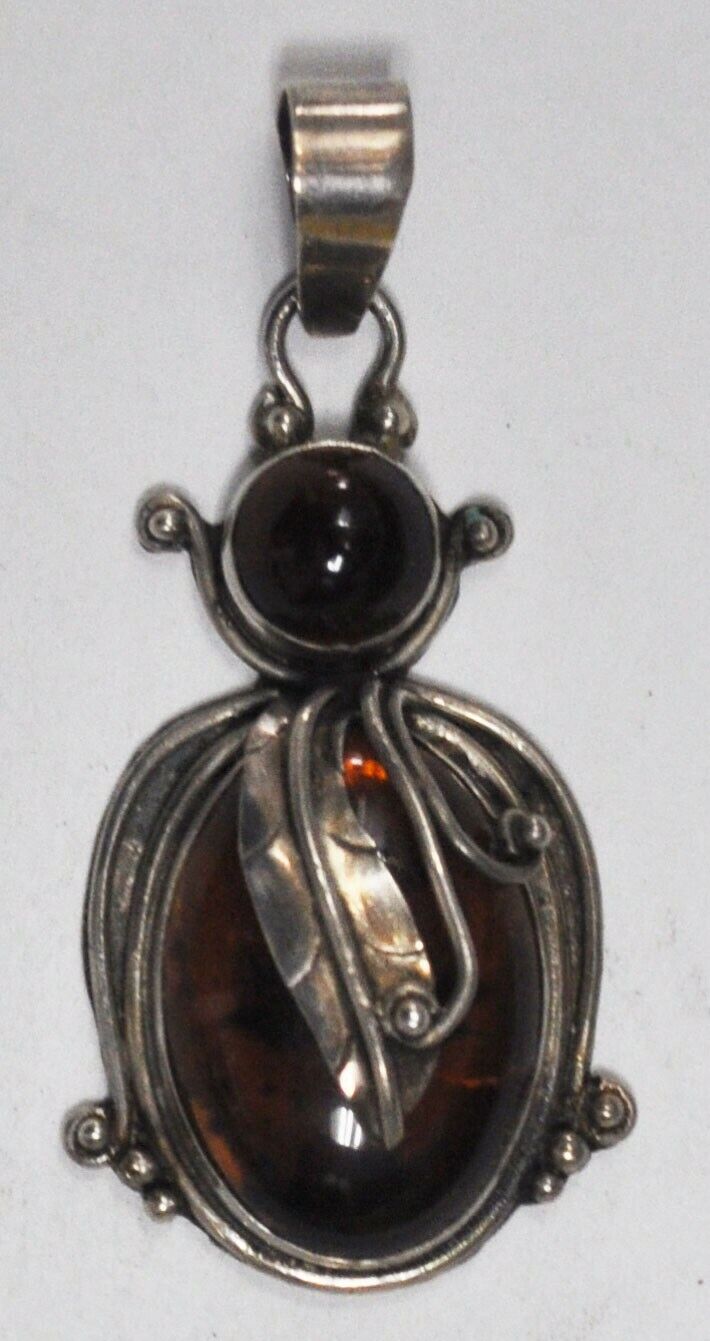 Sterling Silver Bug Amber Floral Round & Oval Pendant 2-1/4" x 26mm